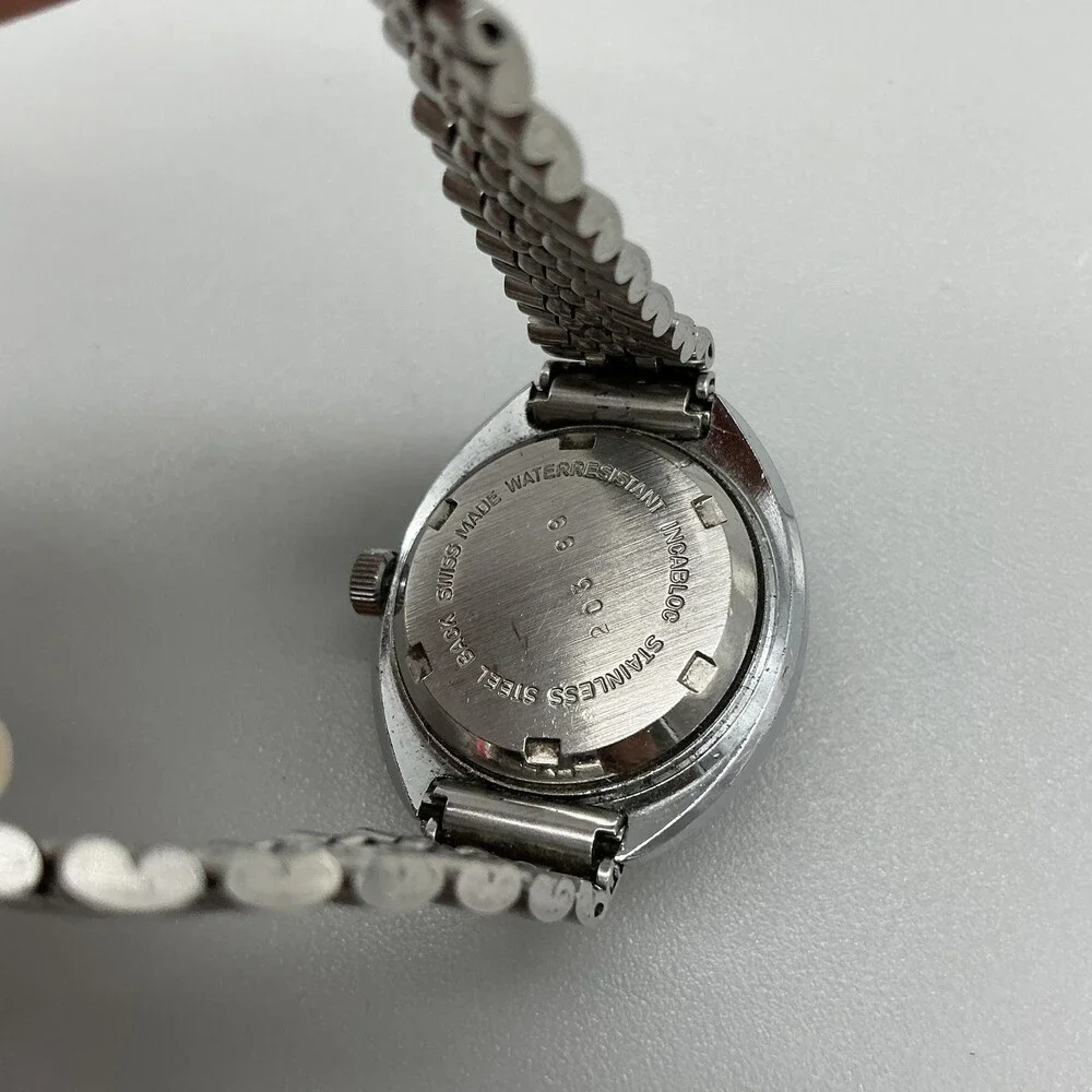 Vintage Welsbro Womens Watch 26mm Silver Tone Swiss Stainless Day Date Automatic
